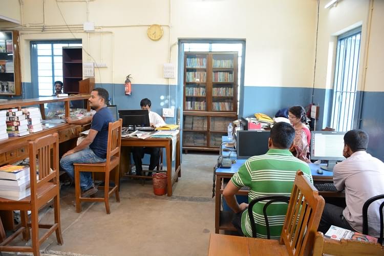 City College of Commerce and Business Administration Kolkata Campus photo 3